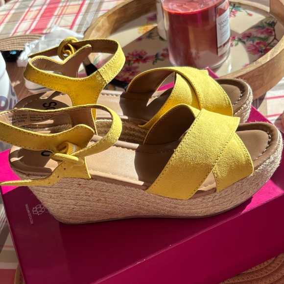 SO Bright Yellow Espadrille Sandals - Picture 2 of 8